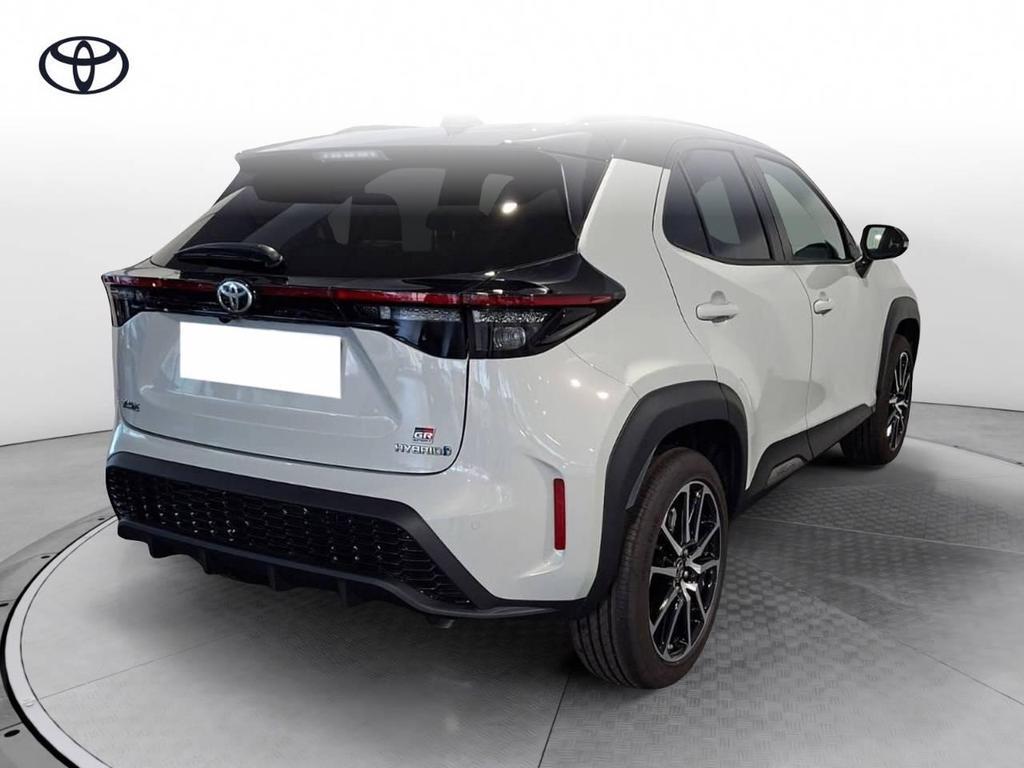Toyota Yaris Cross 1.5 H GR Sport FWD E-CVT