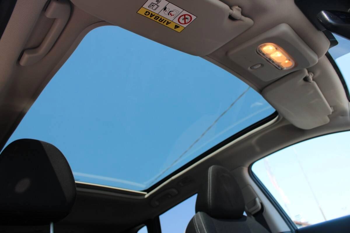 Nissan Qashqai 1.5 dci N-Connecta 115cv AUTO con TETTO PANORAMICO
