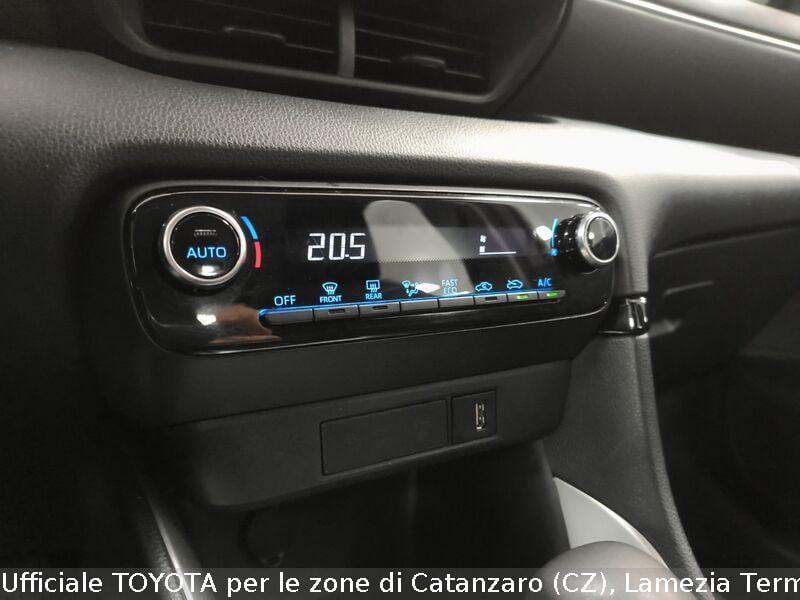 Toyota Yaris 1.5 Hybrid 5 porte Trend