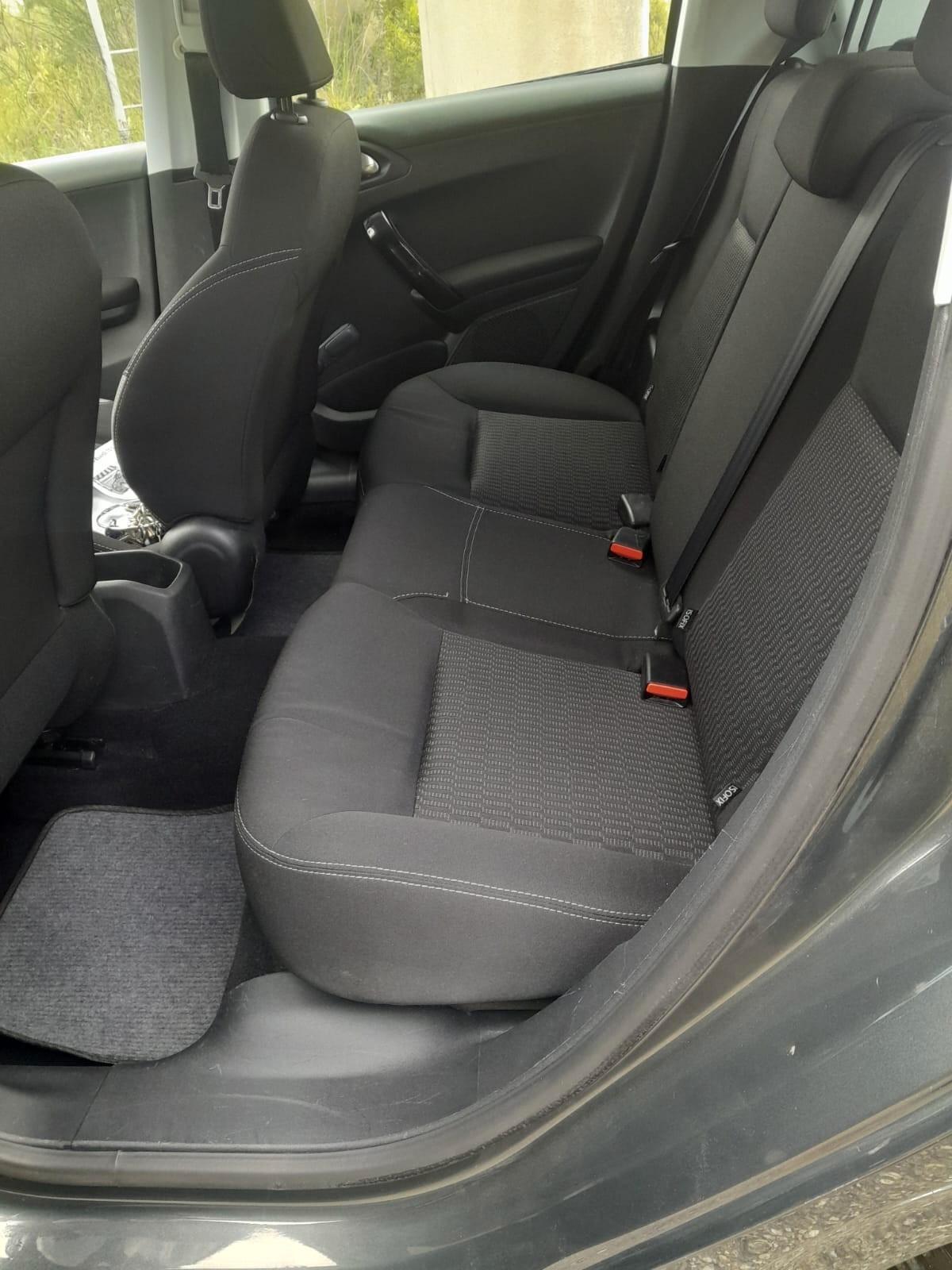 Peugeot 208 BlueHDi 75 5 porte Allure