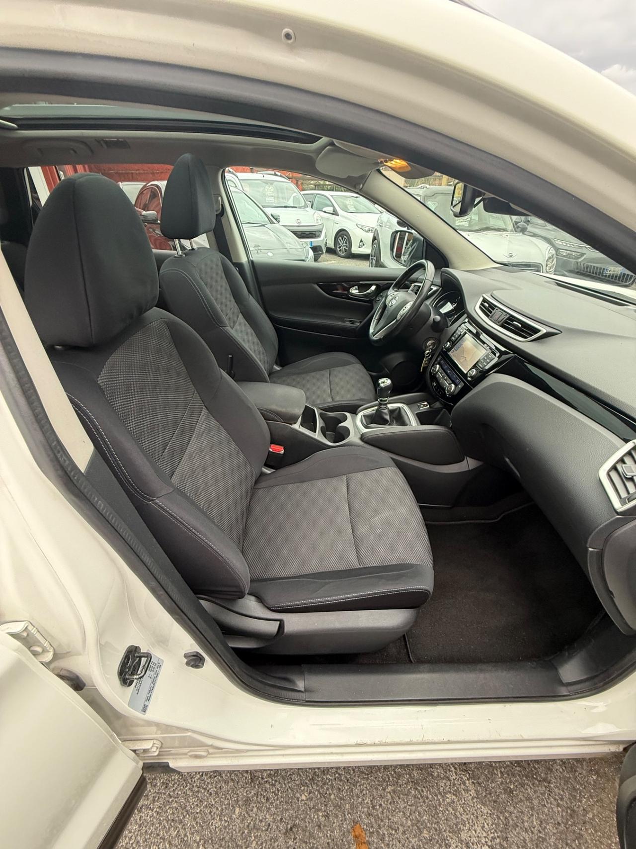 Qashqai 1.5 dCi Tekna( 50 mila km ) -unìpro-rate-E6