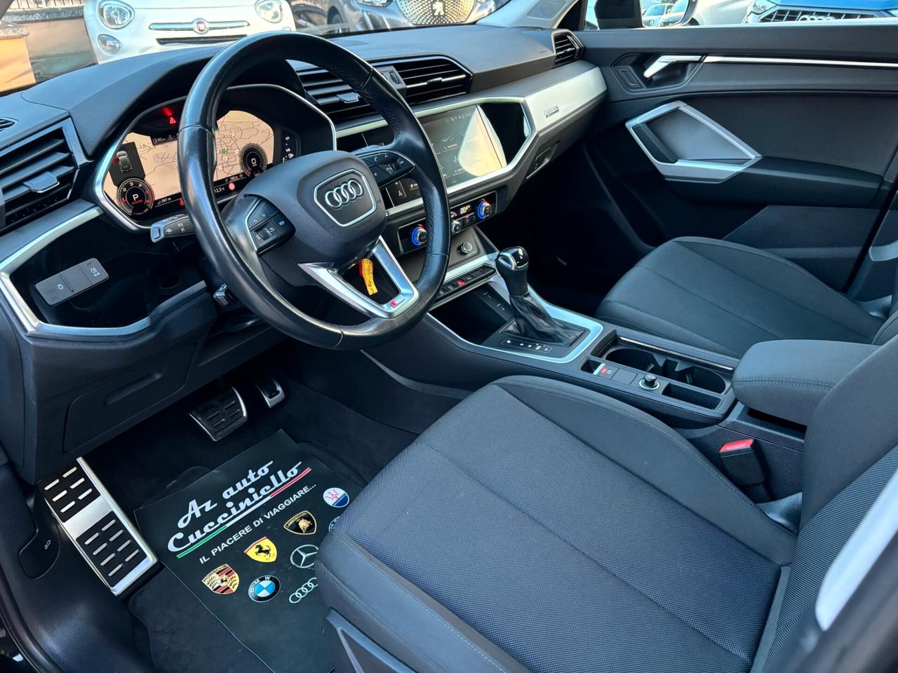 Audi Q3 35 TDI quattro S tronic line edition MY 22 KM 98.000 -BLACK