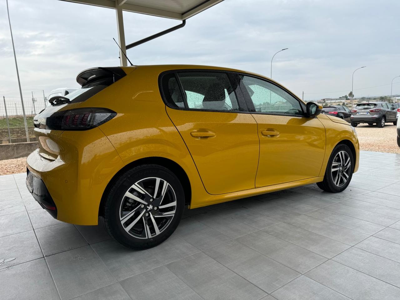 Peugeot 208 BlueHDi 100 Stop&Start 5 porte Like