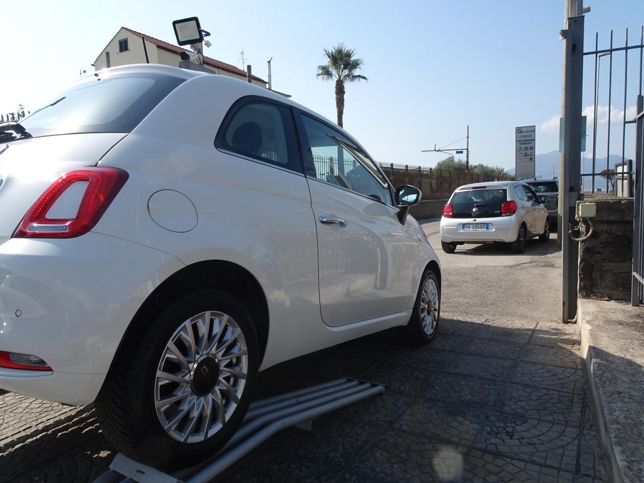 Fiat 500 MODELLO LOUNGE