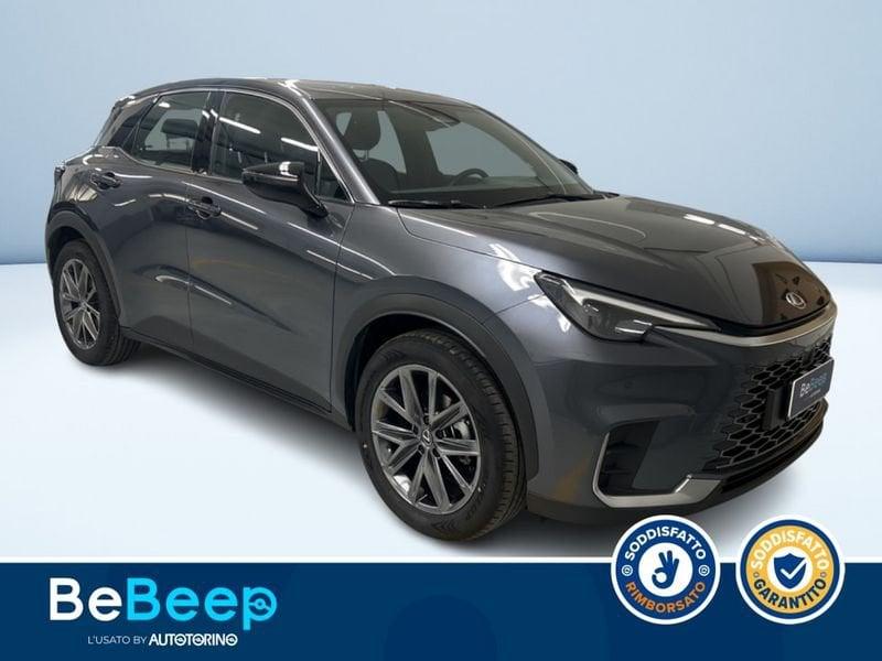 Lexus LBX 1.5 HYBRID RELAX 2WD