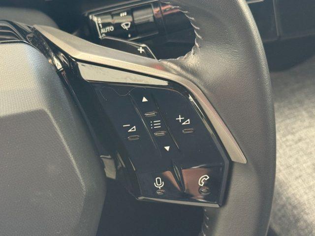 PEUGEOT 3008 Peugeot 3008 1.2 Hybrid 136 MHEV Allure