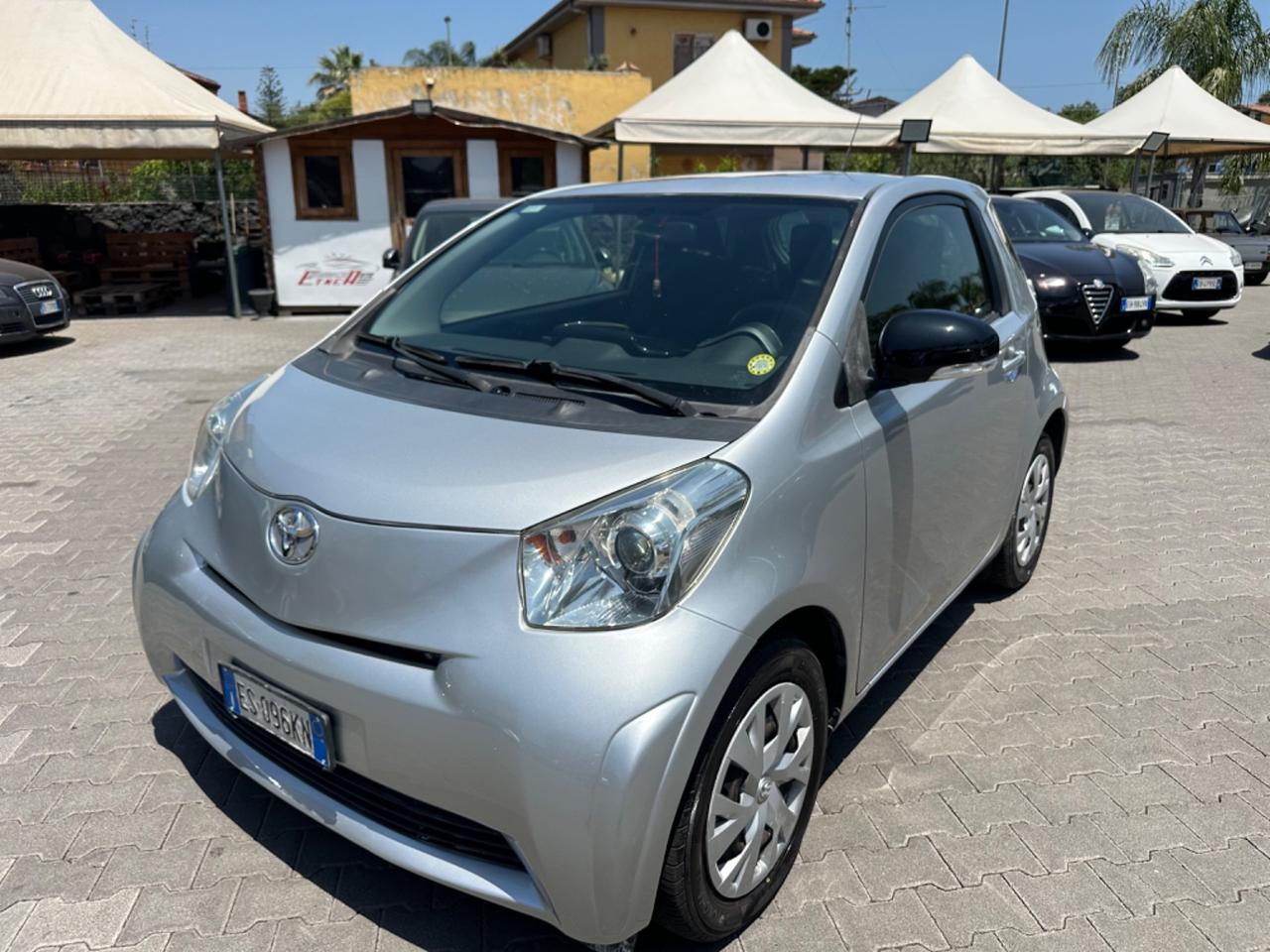 Toyota iQ 1.0 cambio automatico