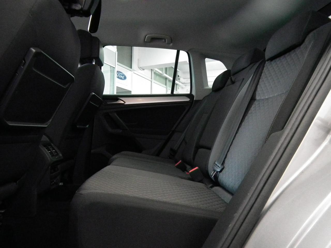 Volkswagen Tiguan 1.4 TSI STYLE NAVI CAR APPLE PLAY SENSORI TELEFONO !