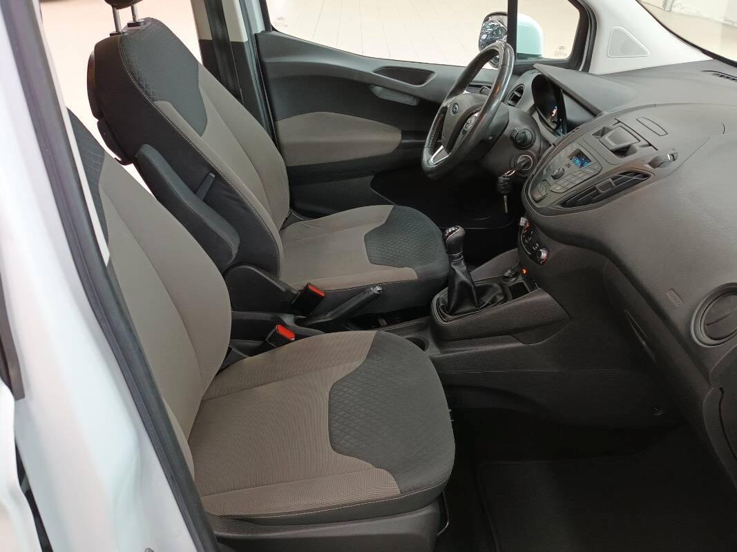 Ford Tourneo Courier 100cv plus