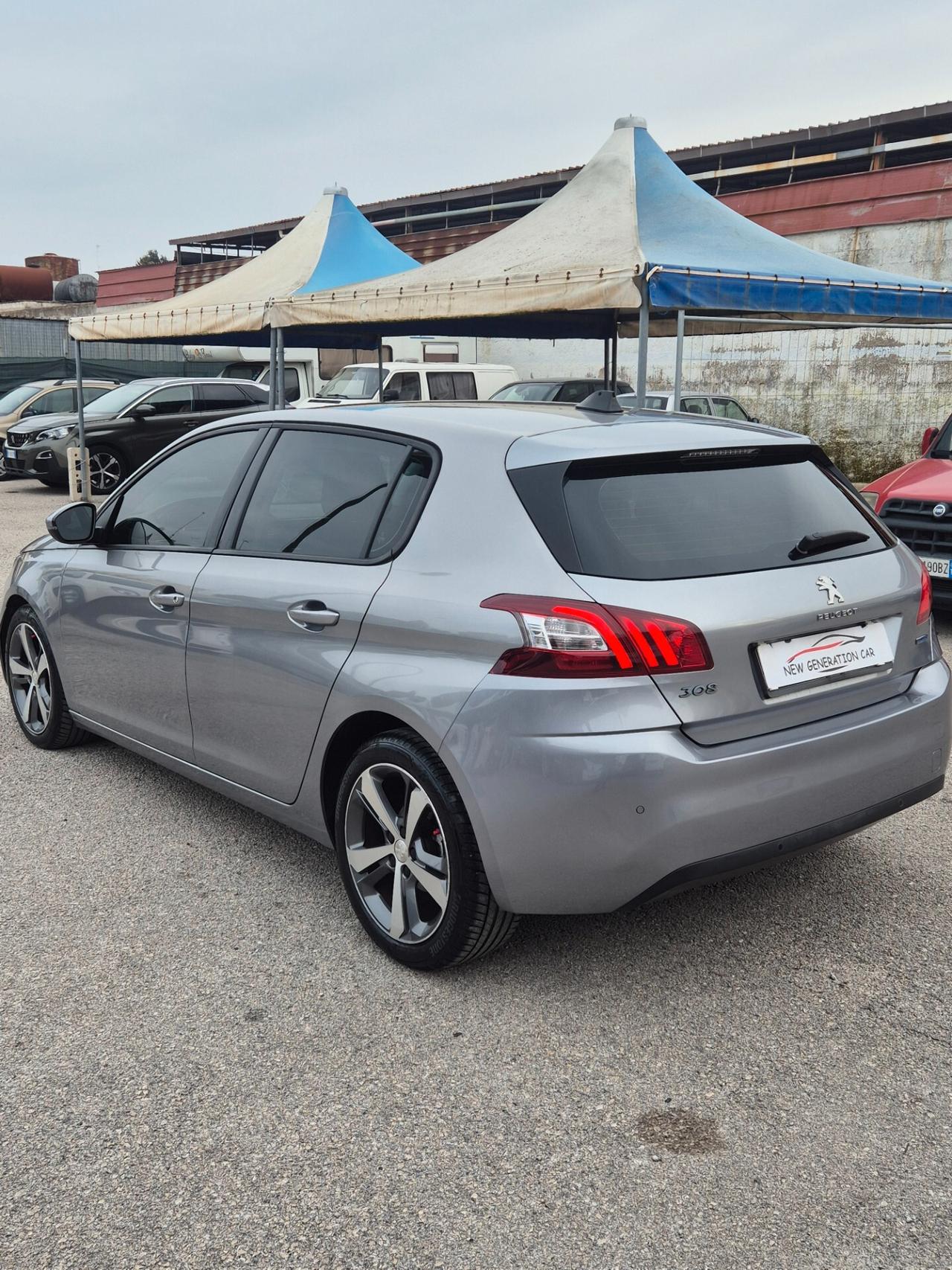 Peugeot 308 BlueHDi 120 S&S Allure