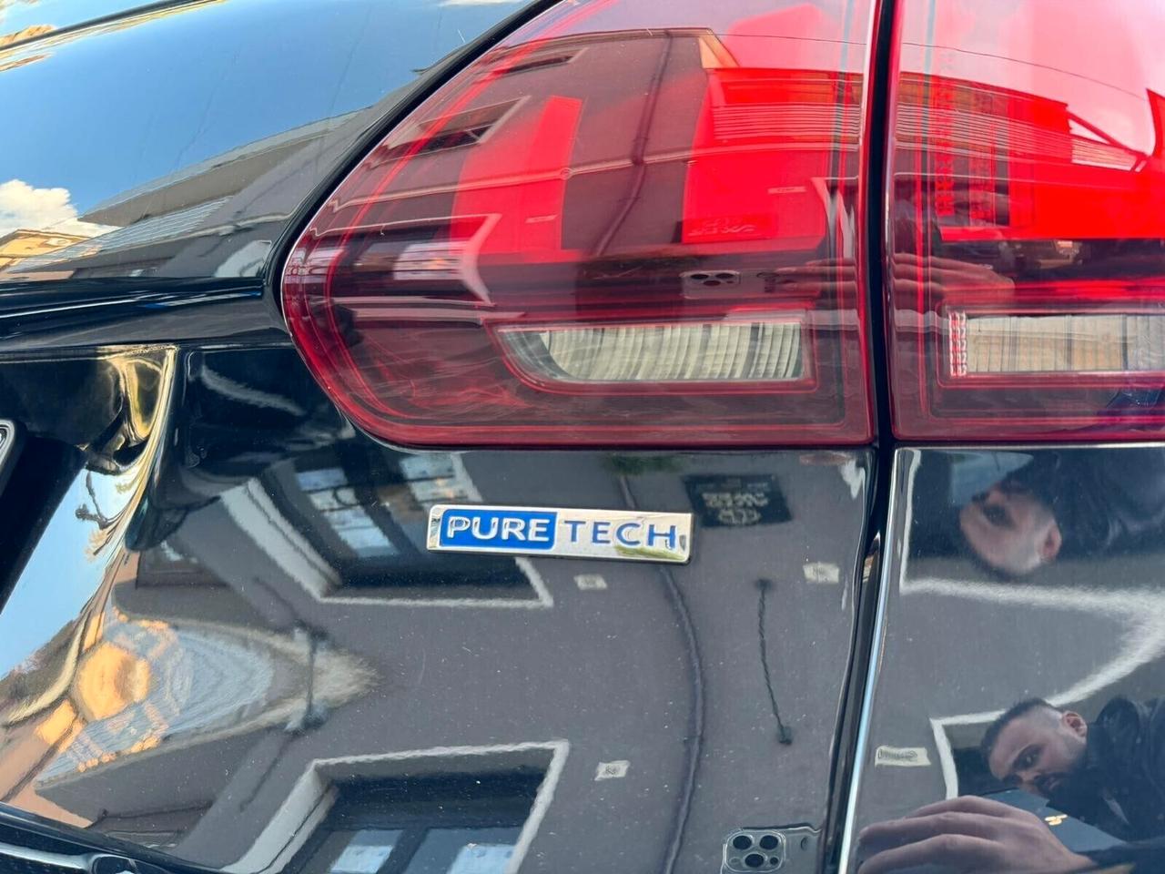 PEUGEOT 2008 PureTech 82cv ALLURE NEOPAT.