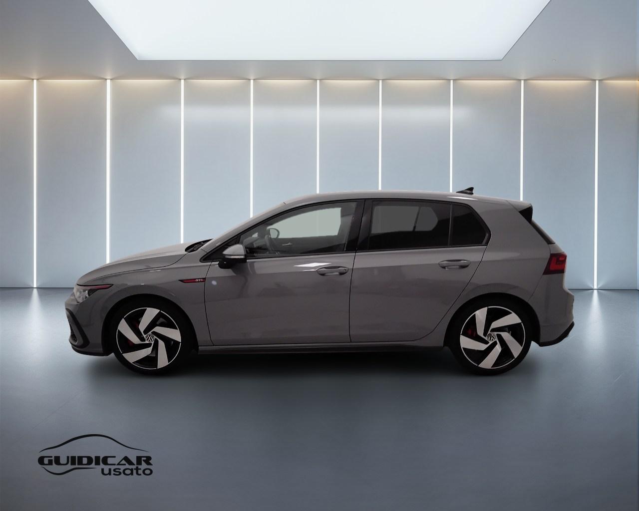 VOLKSWAGEN Golf VIII 2020 - Golf 2.0 tsi GTI 245cv dsg