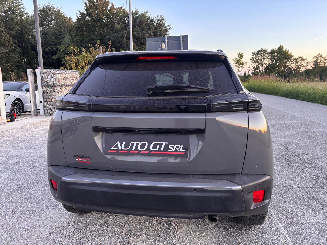 Peugeot 2008 PureTech 100 S&S Allure