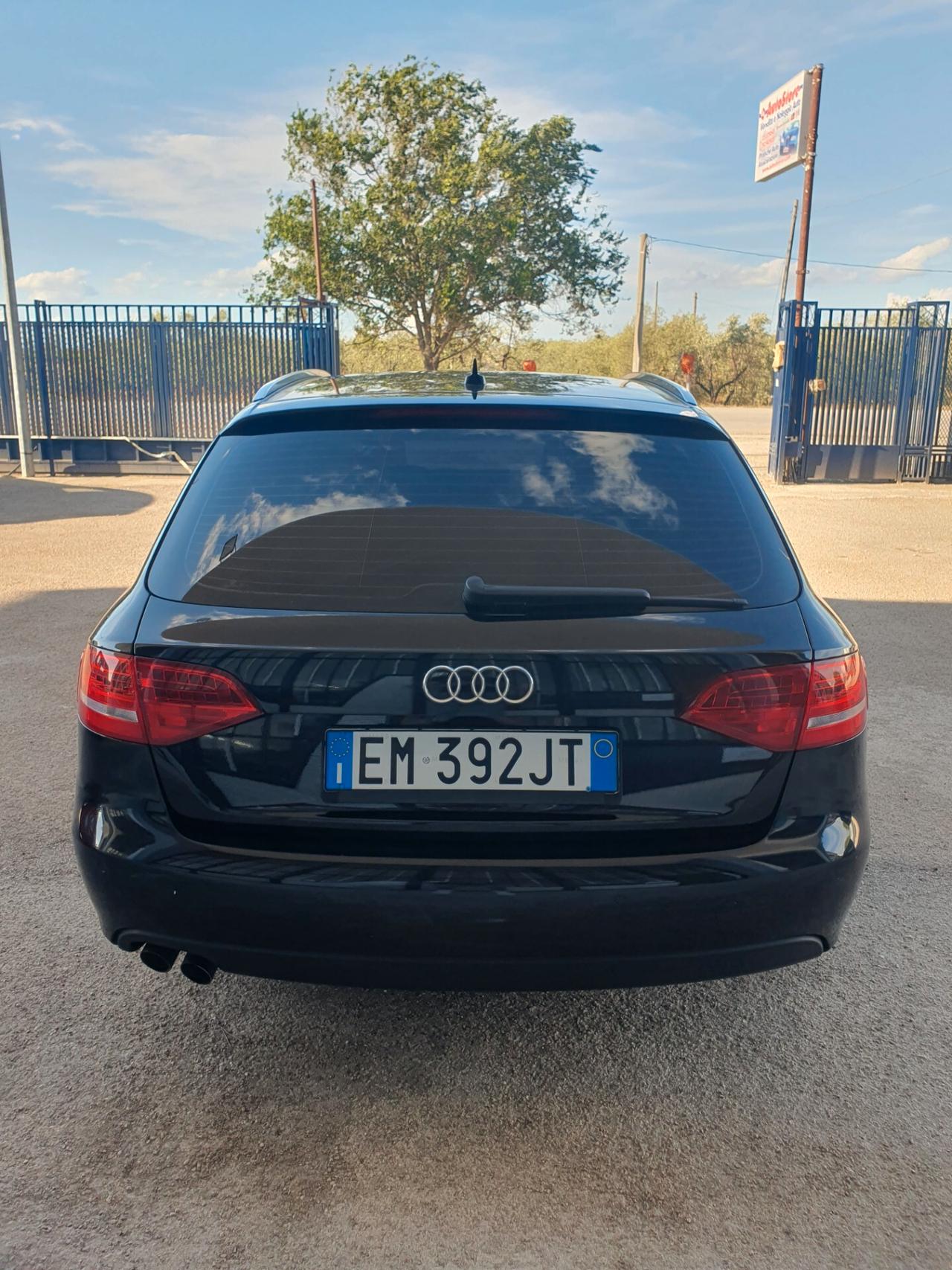 Audi A4 Avant 2.0 TDI 143 CV F.AP. multitronic - USATA