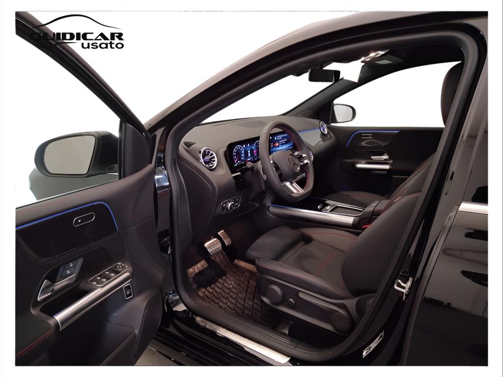 Mercedes-Benz Classe B - W247 2023 - B 180 d AMG Line Advanced Plus auto