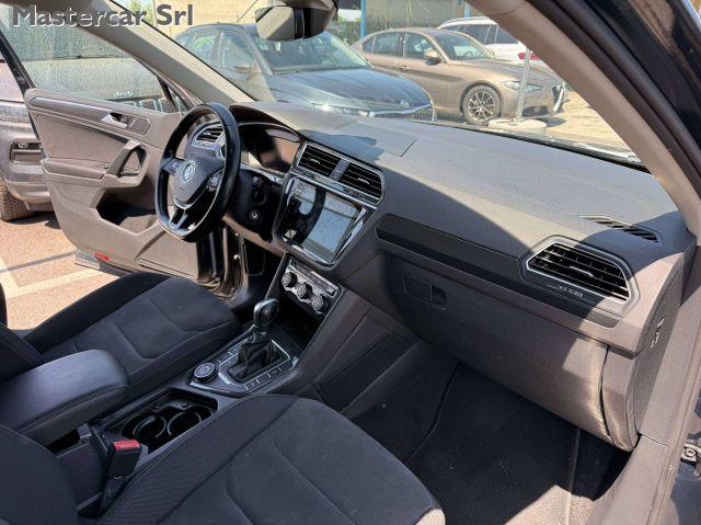 VOLKSWAGEN Tiguan Tiguan II 2.0 tdi Style 4motion 150cv dsg FM534BM