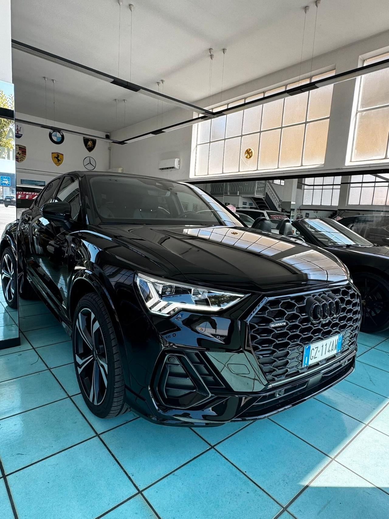 Audi Q3 SPB 40 TDI quat. Sline Stronic Identity Black