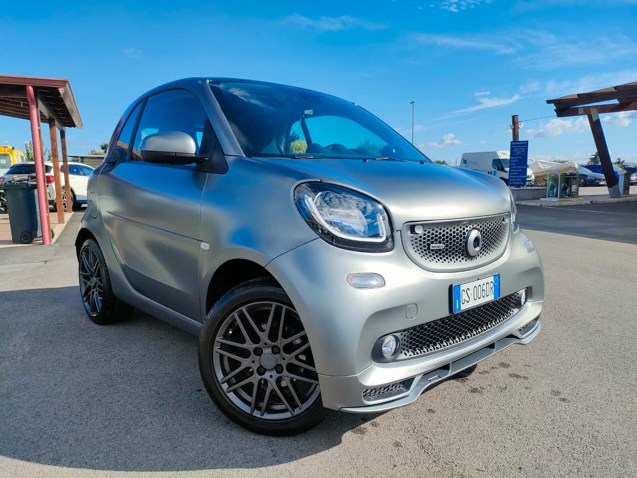 Smart ForTwo 0.9 t allestimento Brabus