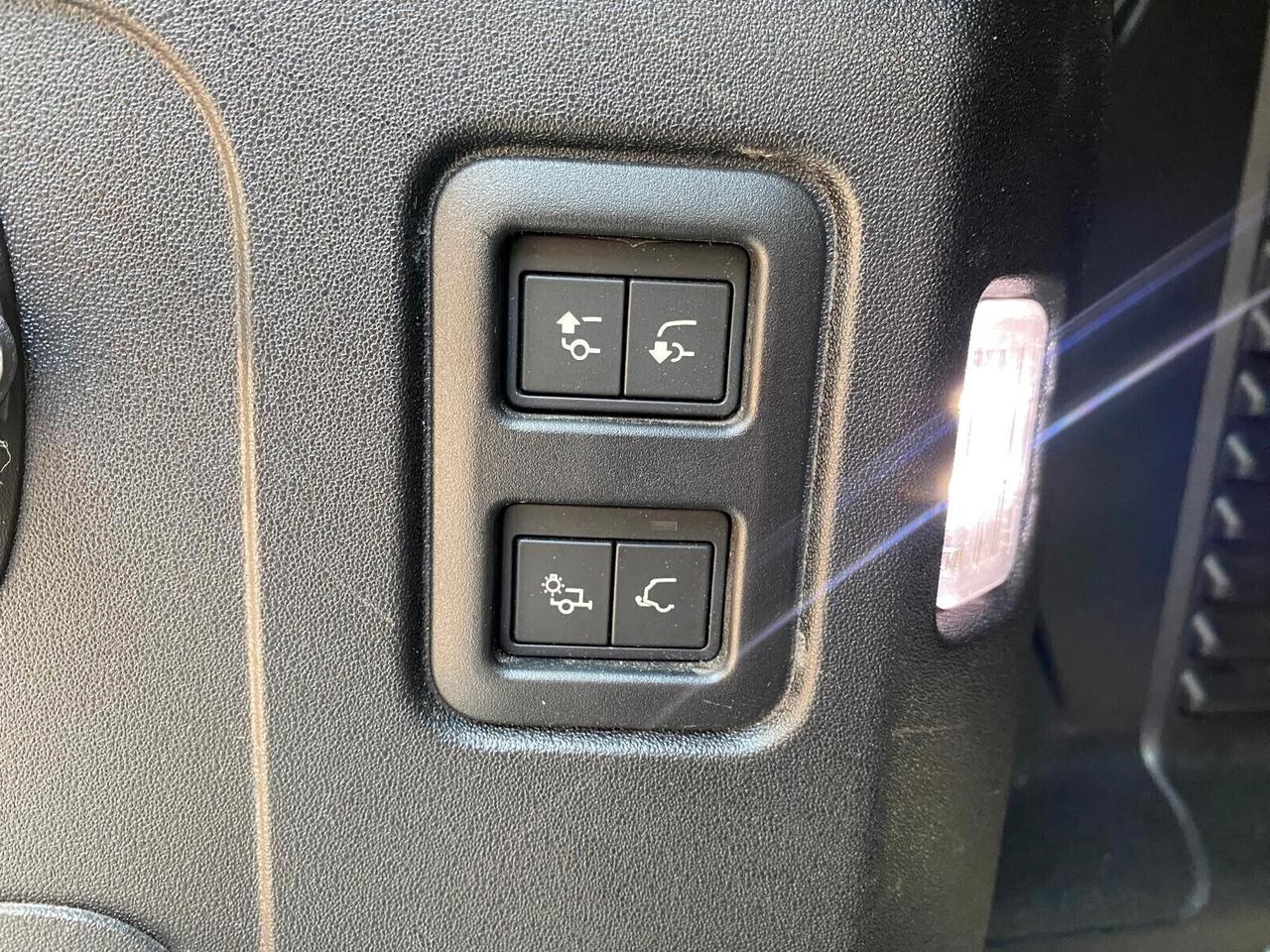 Land Rover Defender 90 3.0D I6 300 X-Dynamic HSE P.CONSEGNA