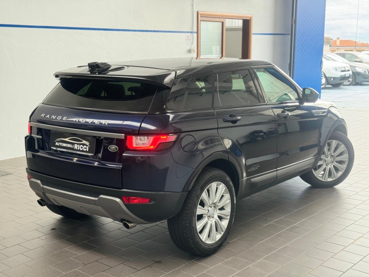 Land Rover Range Rover Evoque 2.0 TD4 180 CV 5p. SE