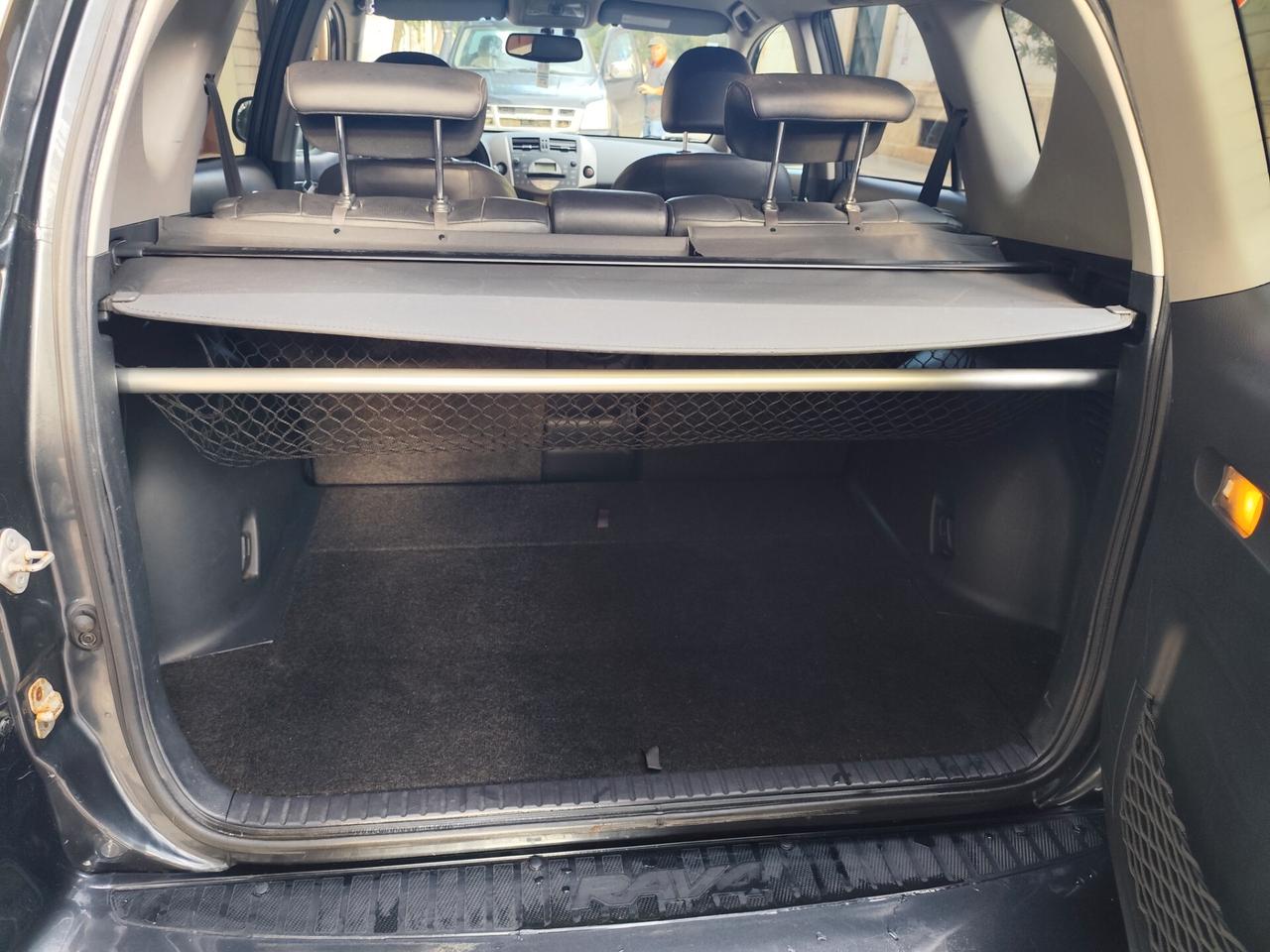 Toyota RAV 4 RAV4 2.2 D-4D 177CV Luxury 4x4