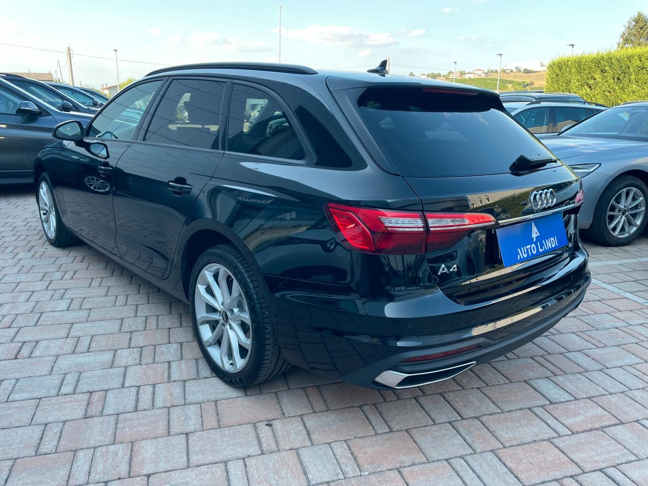 Audi A4 Avant 40 TDI quattro S tronic Business