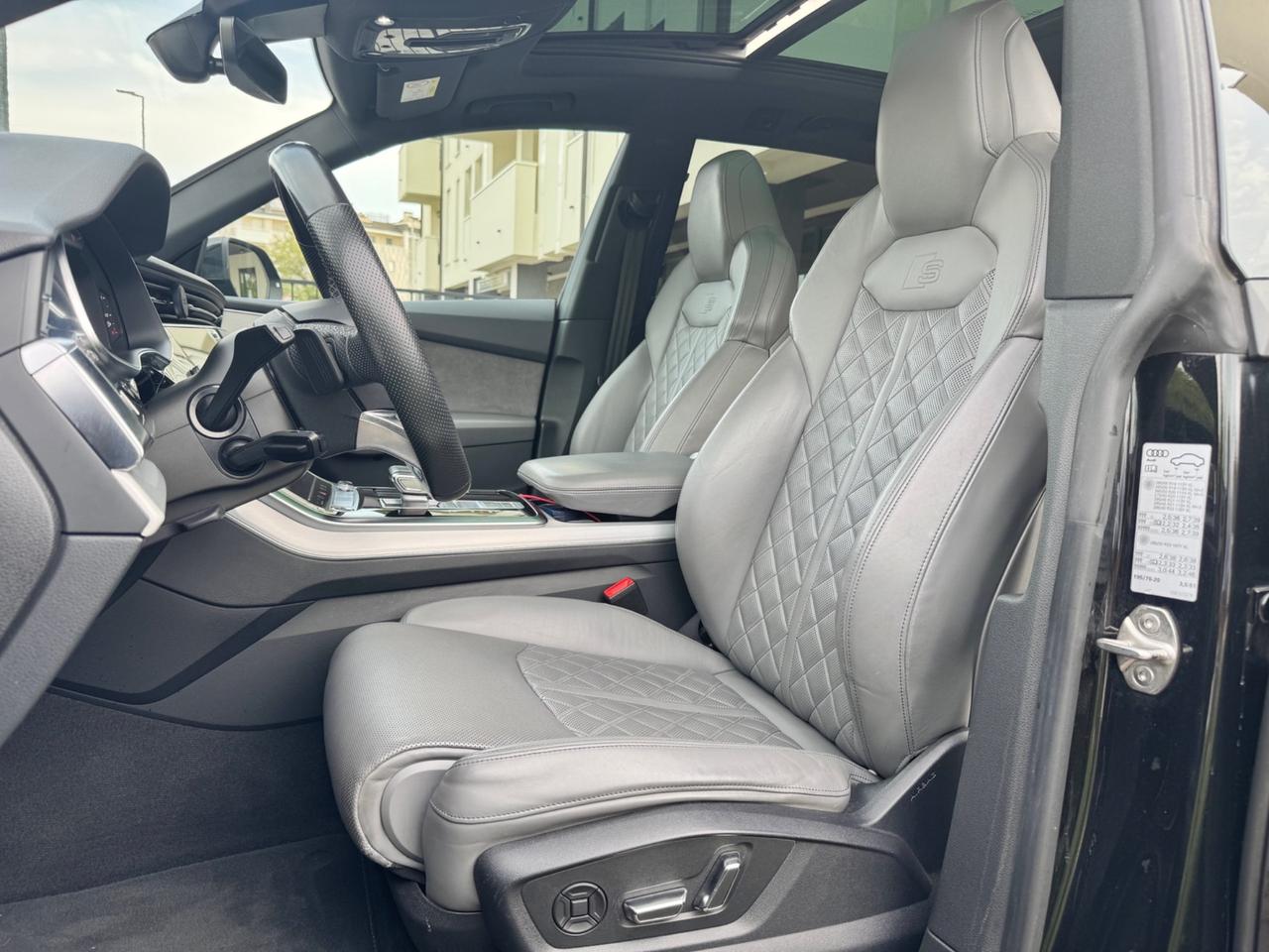 Audi Q8 50 TDI 286 CV quattro tiptronic Sport
