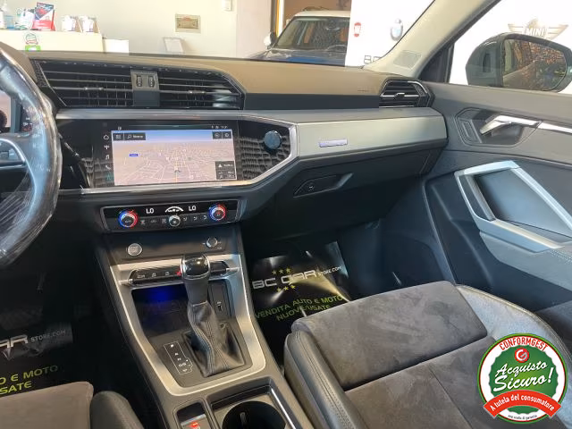 AUDI Q3 35 TDI S tronic *TETTO,LUCI AMBIENTE,PELLE*