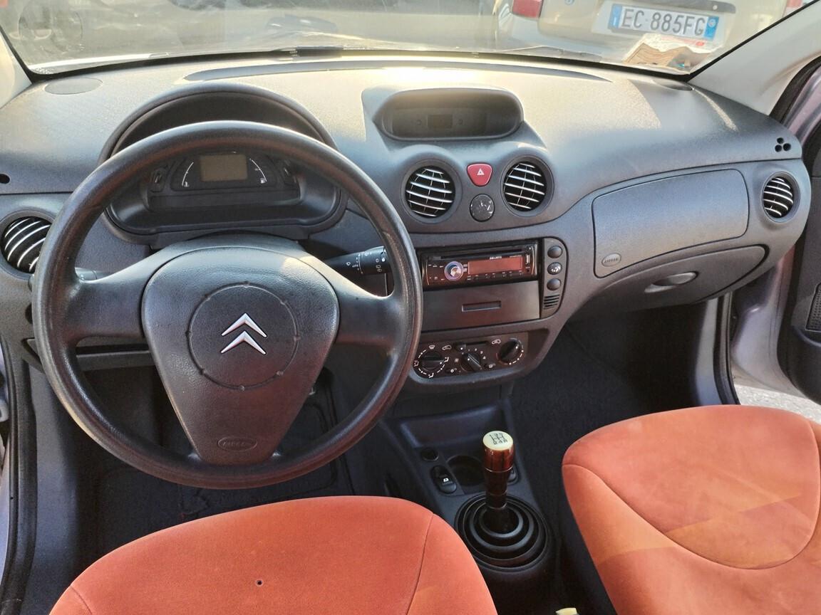 Citroen C2 1.1 Elegance 103000KM ANNO 2004 MANUTENZIONI FATTE