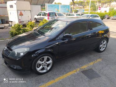 Opel Astra GTC 1.9 CDTI Sport