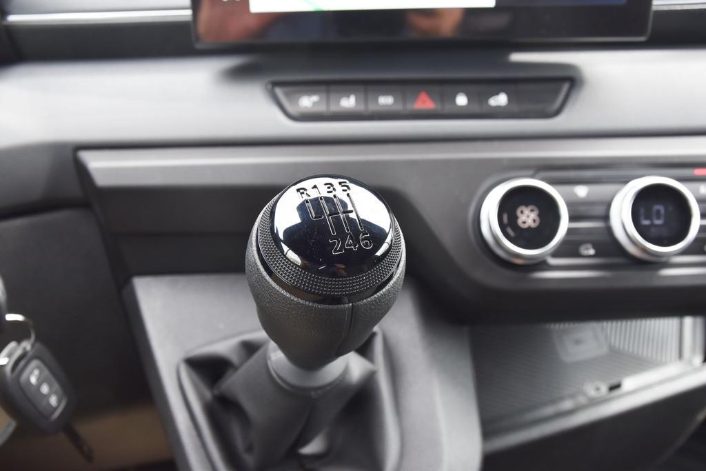 Renault Master IV Furgone tetto alto Master T35 2.0 Blue Dci 150cv L2h2