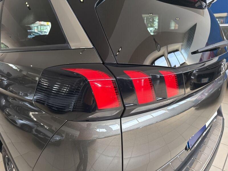 Peugeot 5008 PureTech Turbo 130 EAT8 S&S Allure