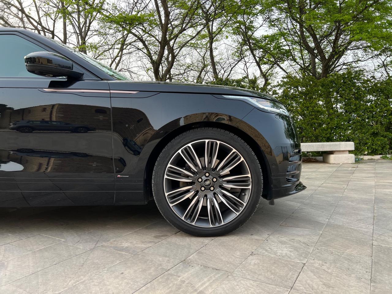 Land Rover Range Velar 3.0D l6 300 CV R-Dynamic HSE