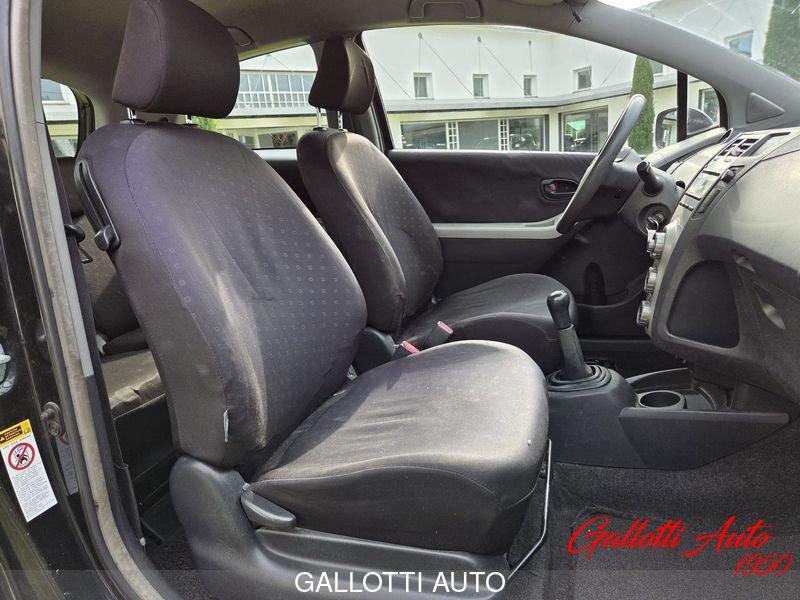 Toyota Yaris 1.0 3 porte