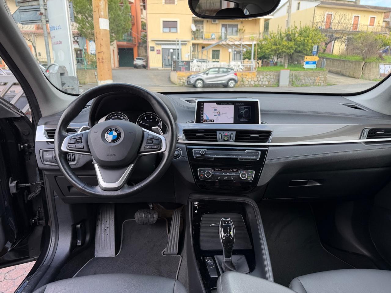 Bmw X1 sDrive18d xLine