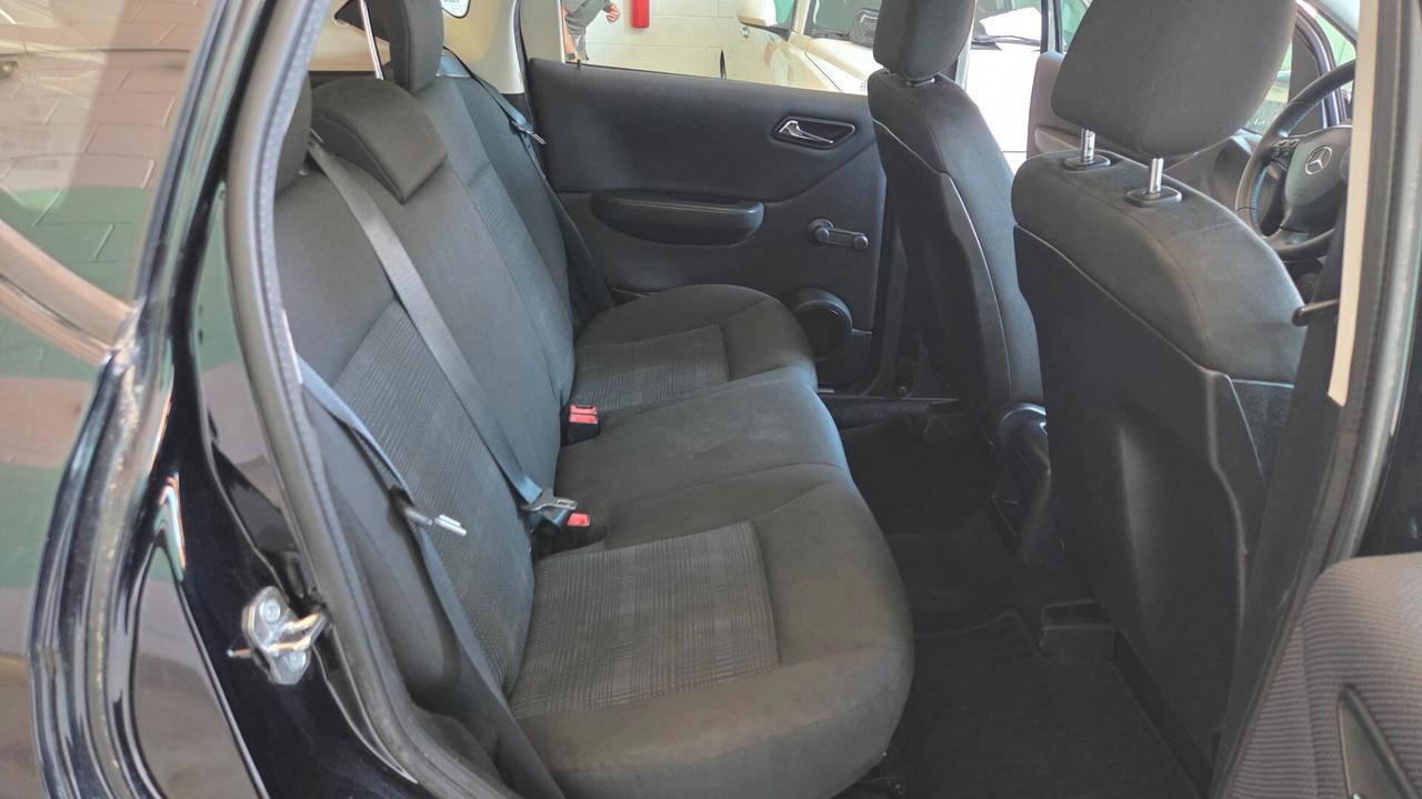 Mercedes-benz A 160 BlueEFFICIENCY Elegance UNICO PROPRIETARIO