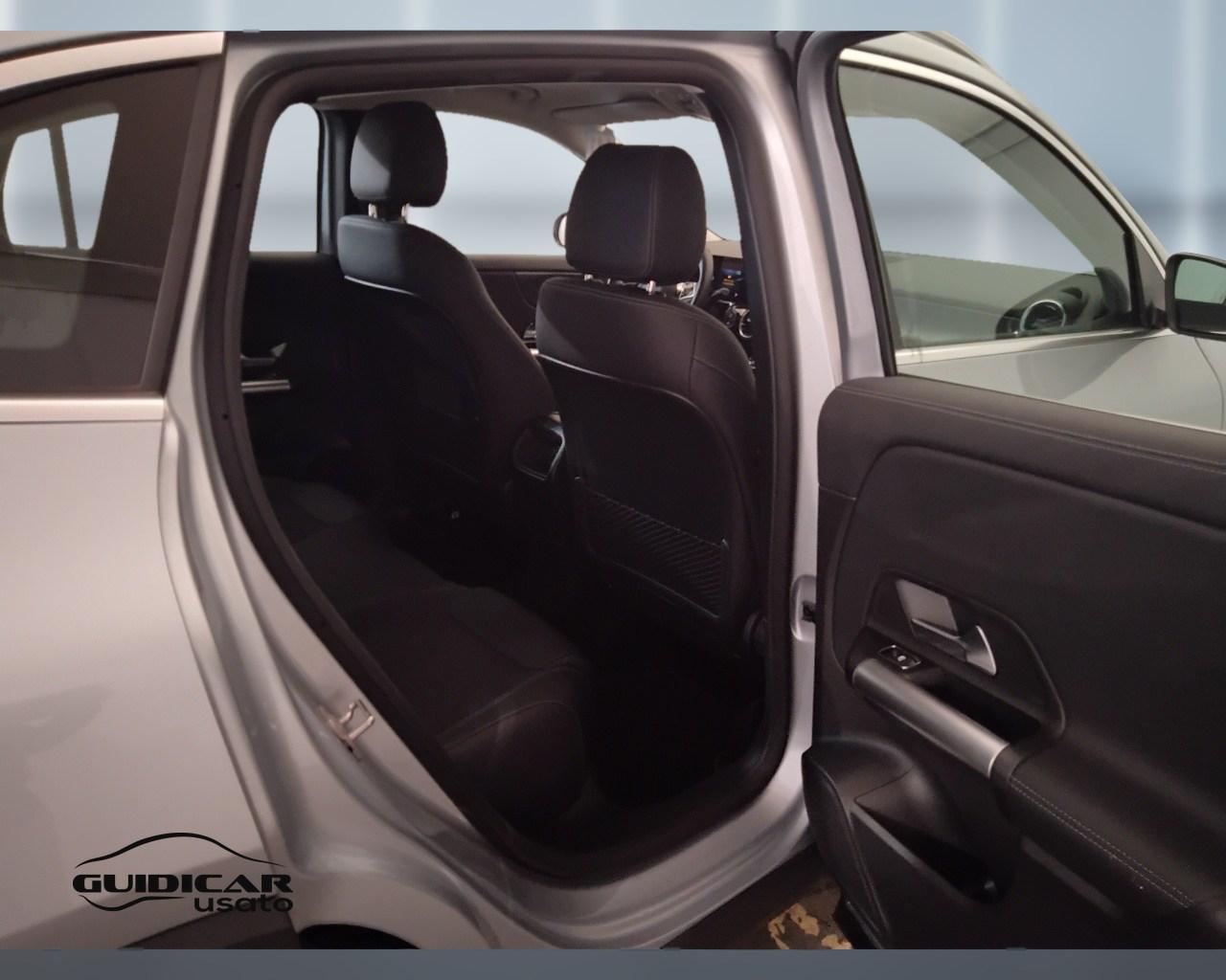 Mercedes-Benz GLA-H247 2023 - GLA 180 d Progressive Advanced auto