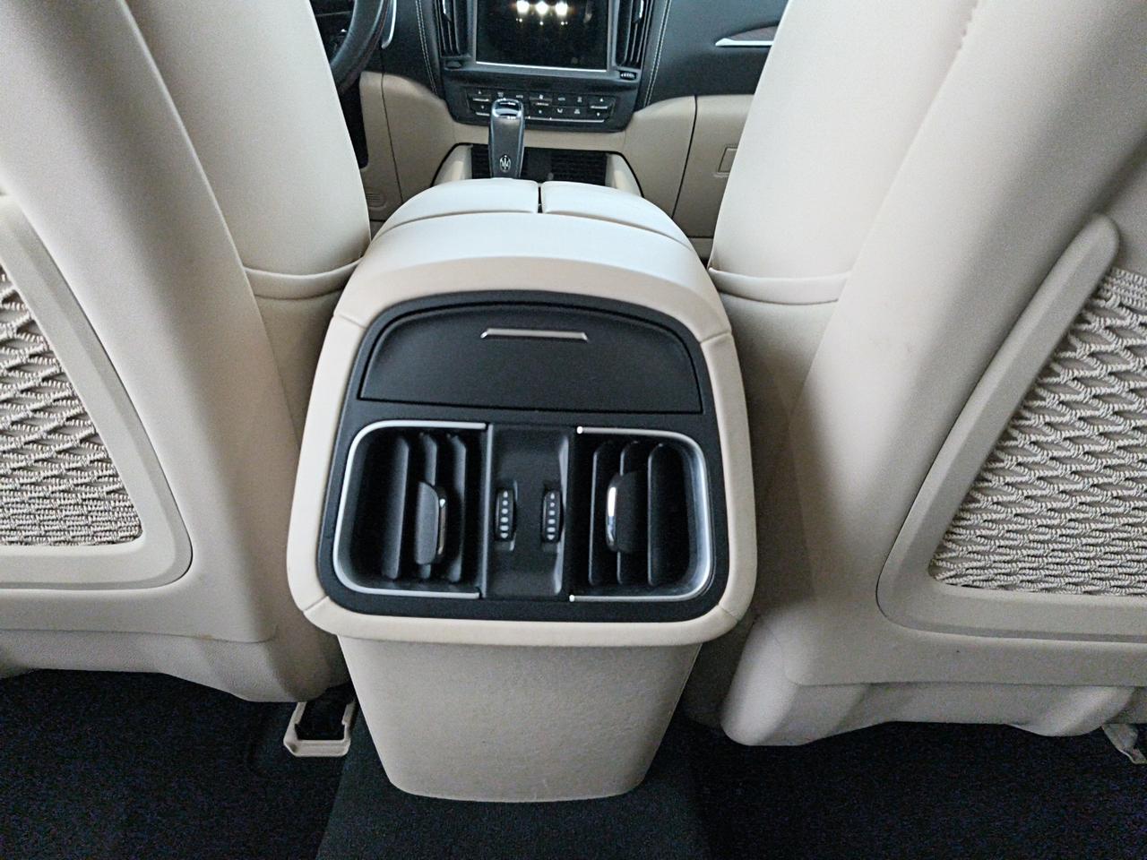 Maserati Levante 2.0 mhev GT 330CV