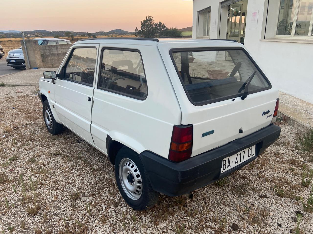 Fiat Panda 900 i.e. cat Young