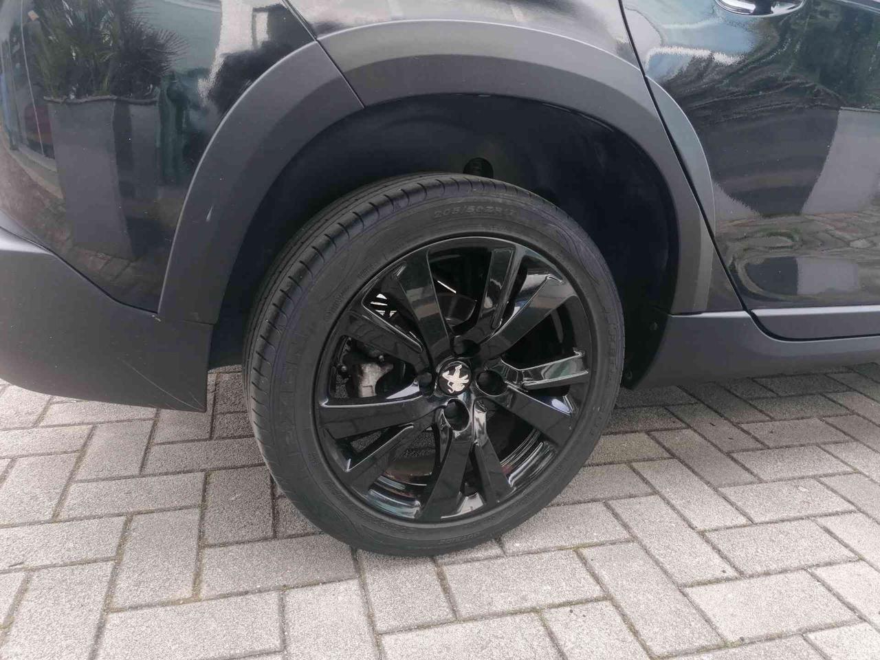 Peugeot 2008 BlueHDi 100 GT Line