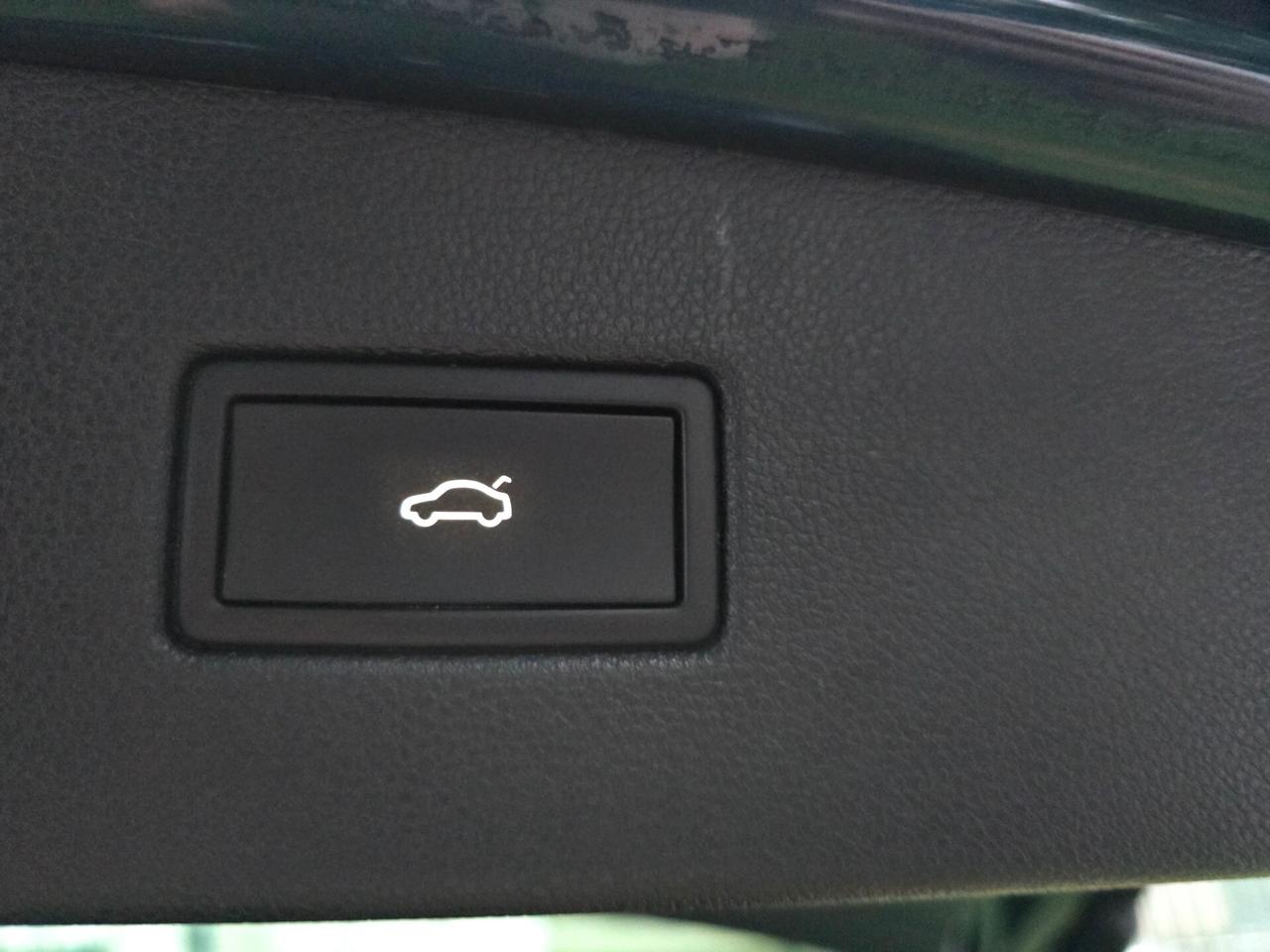 VW Tiguan 2.0 TDI 150 CV DSG R-Line -2022