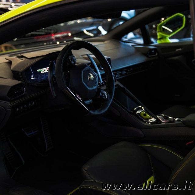 LAMBORGHINI Huracan 5.2 V10 EVO Coupé - VERDE SCANDAL