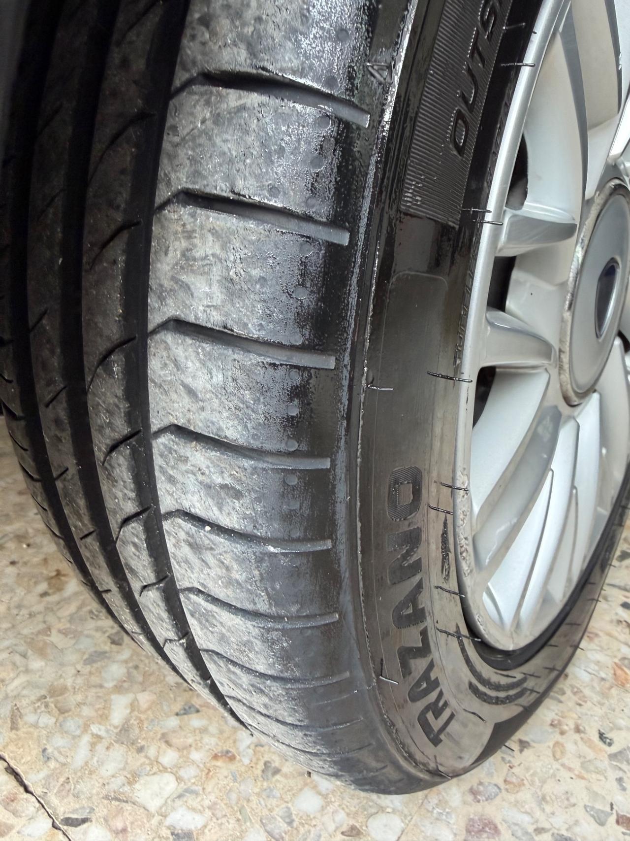 Lancia Ypsilon 1.2 69 CV 5 porte 2015