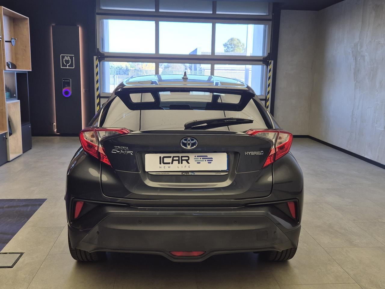 TOYOTA C-HR 1.8h Style 2wd e-cvt