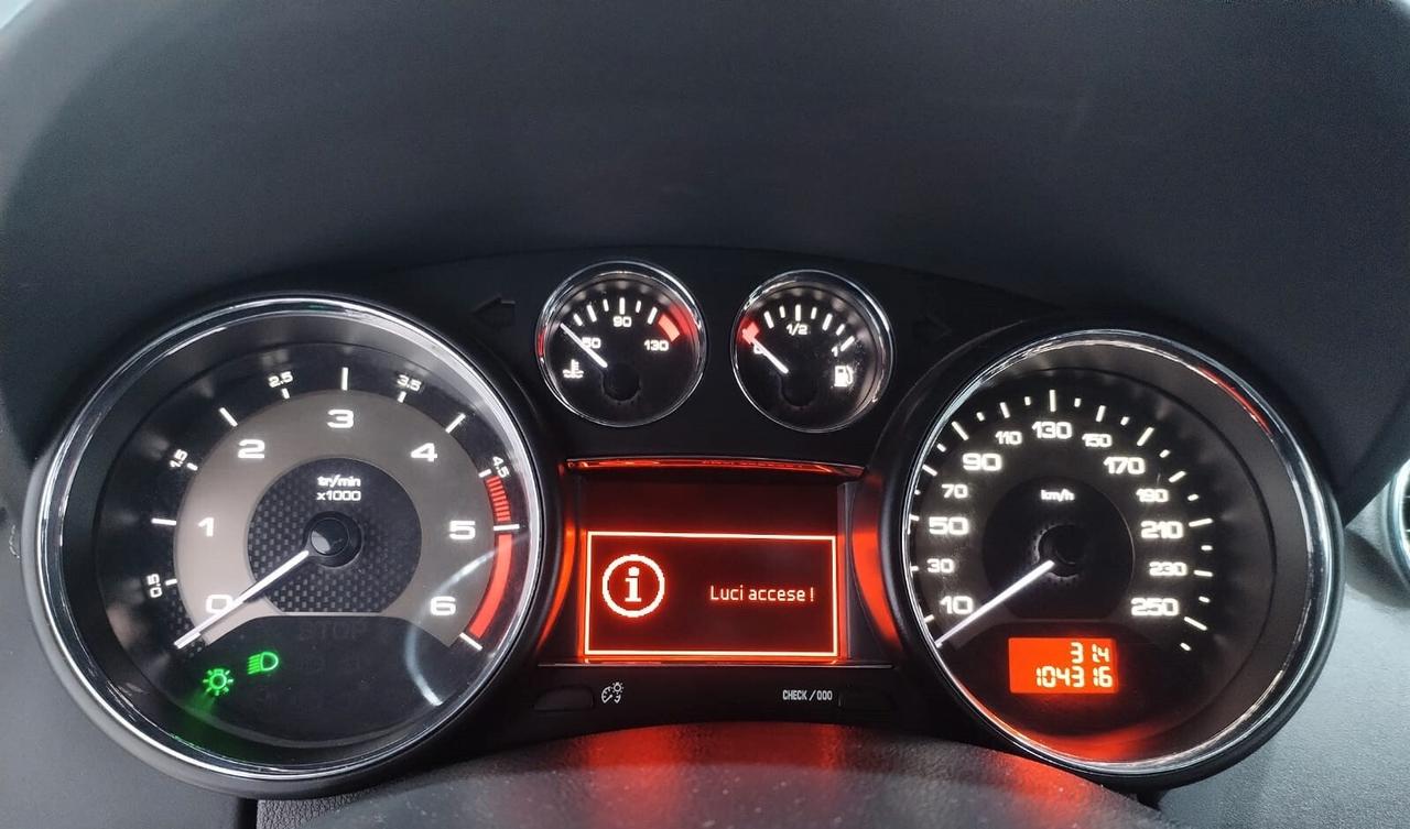 Peugeot RCZ 2.0 HDi 163CV