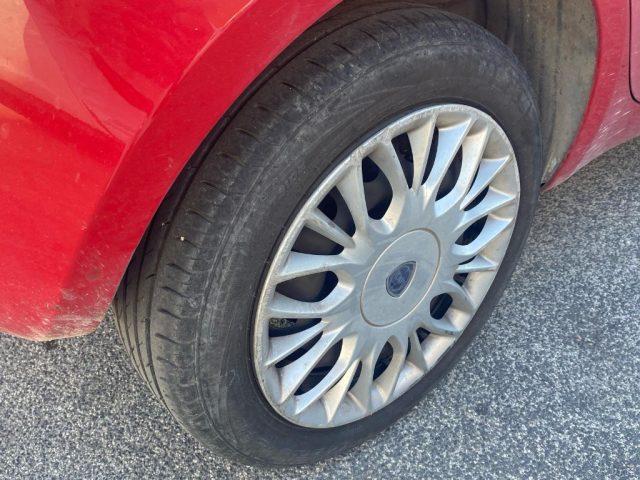 LANCIA Ypsilon 1.2 69 CV 5 porte GPL Ecochic Gold
