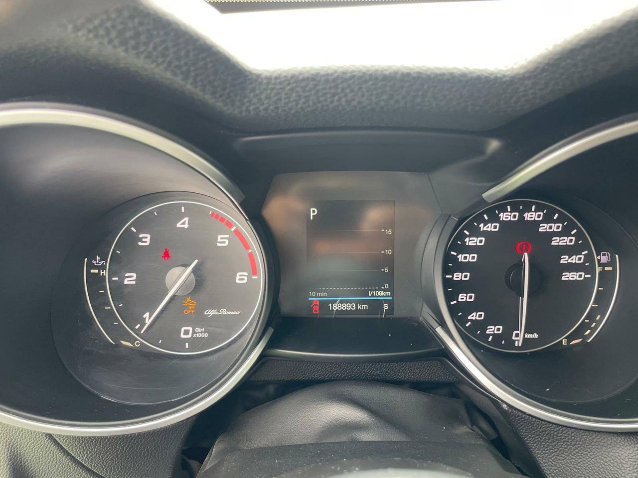 Alfa Romeo Stelvio 2.2 Turbodiesel 180 CV AT8 Q4 Executive - 2018