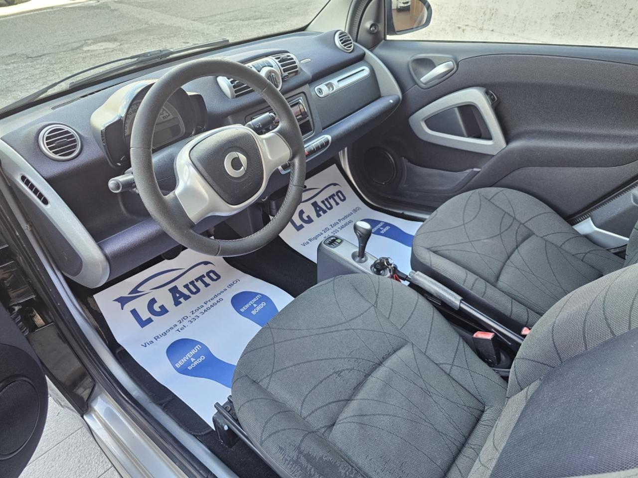 Smart ForTwo 1000 52 kW MHD coupé passion