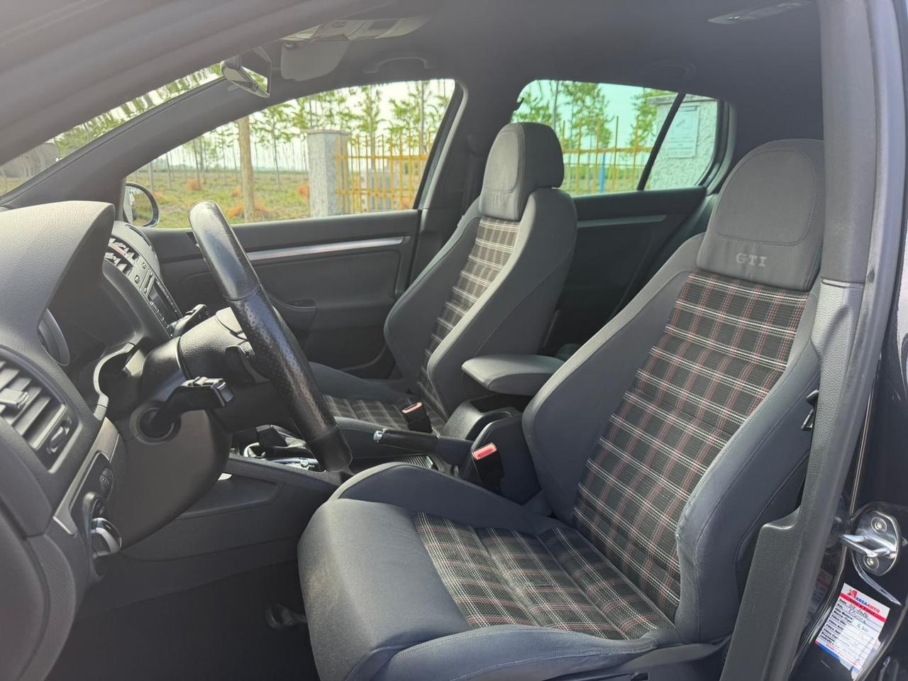 Volkswagen Golf GTI 2.0 16V TFSI 5p.