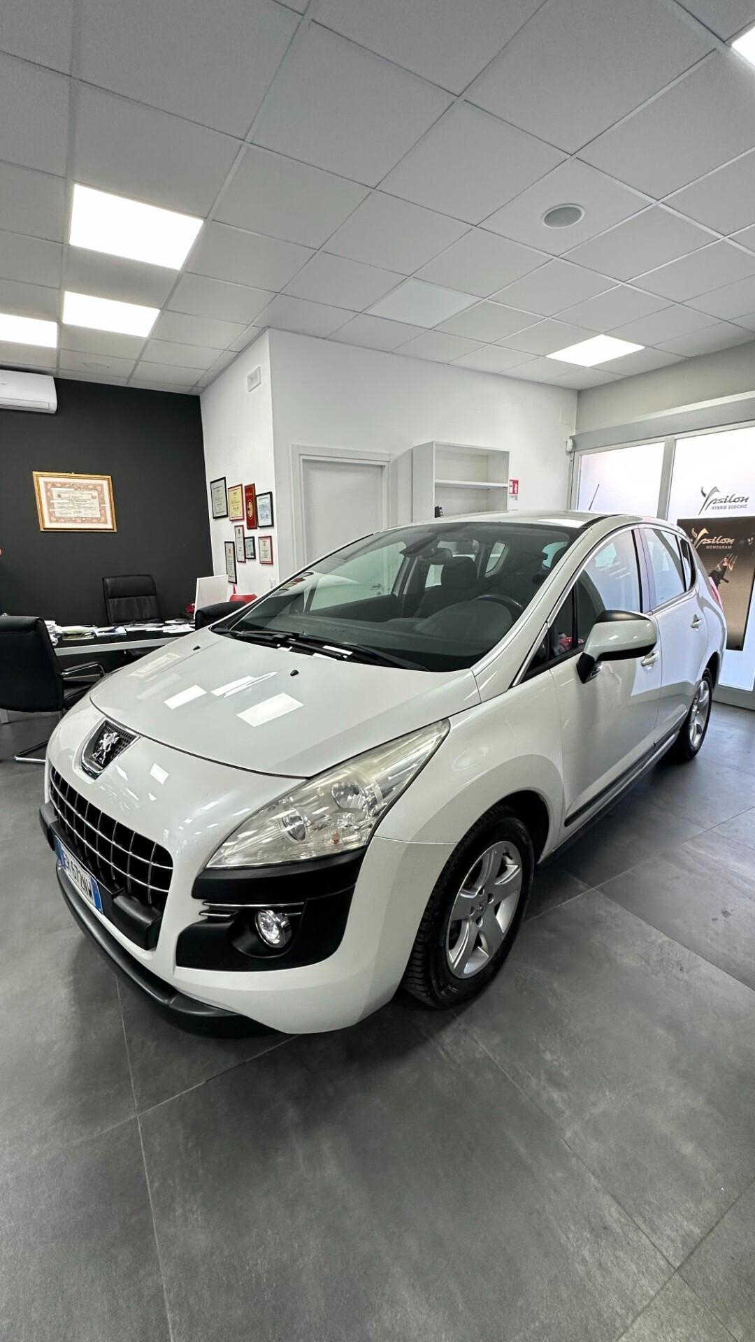 Peugeot 3008 1.6 HDi 115CV Business